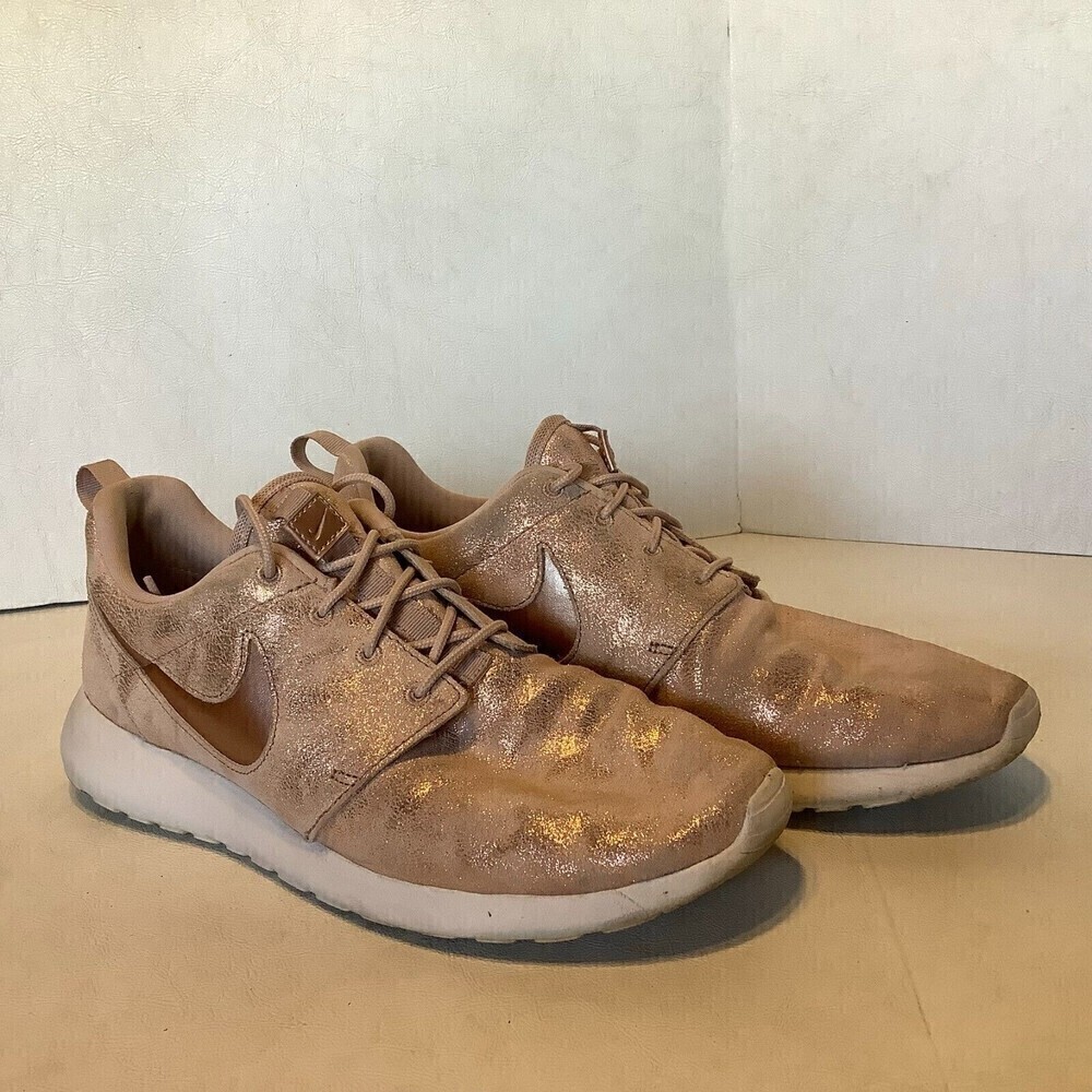 Women's Nike Roshe One Premium 833928-900 Metallic Rose/Gold Shoes US Size 10